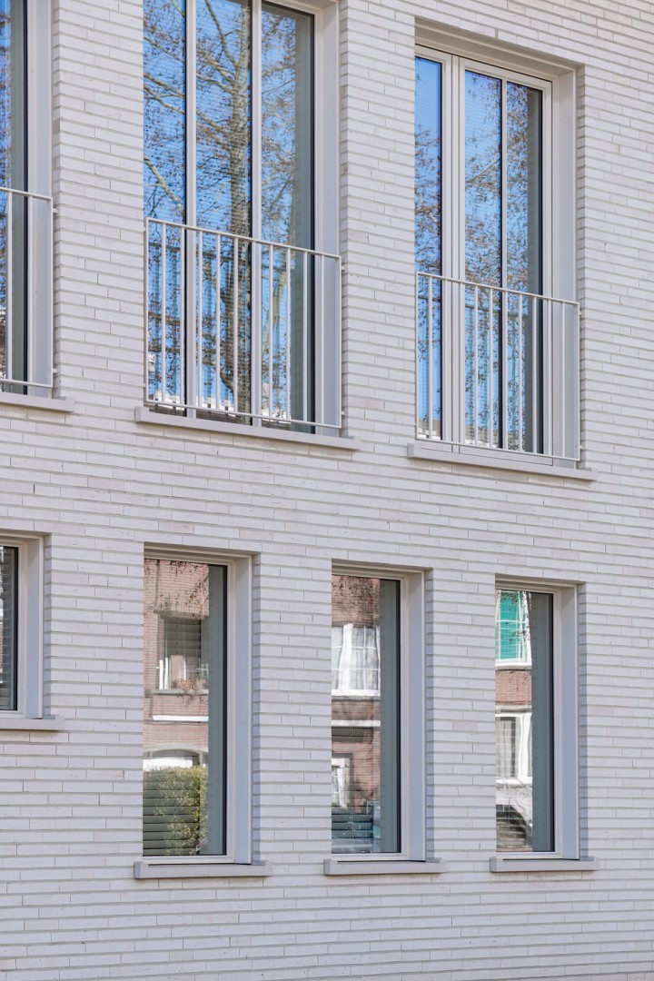gevel met ramenspel